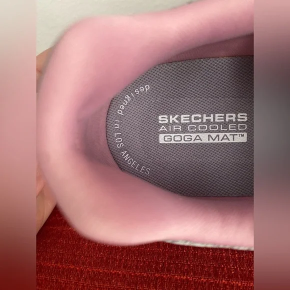 Skechers Women's Gray and Pink Sneakers - Picture 15 of 16